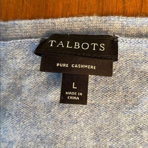 Talbots Cashmere V-neck Sweater - Picture 5 of 5